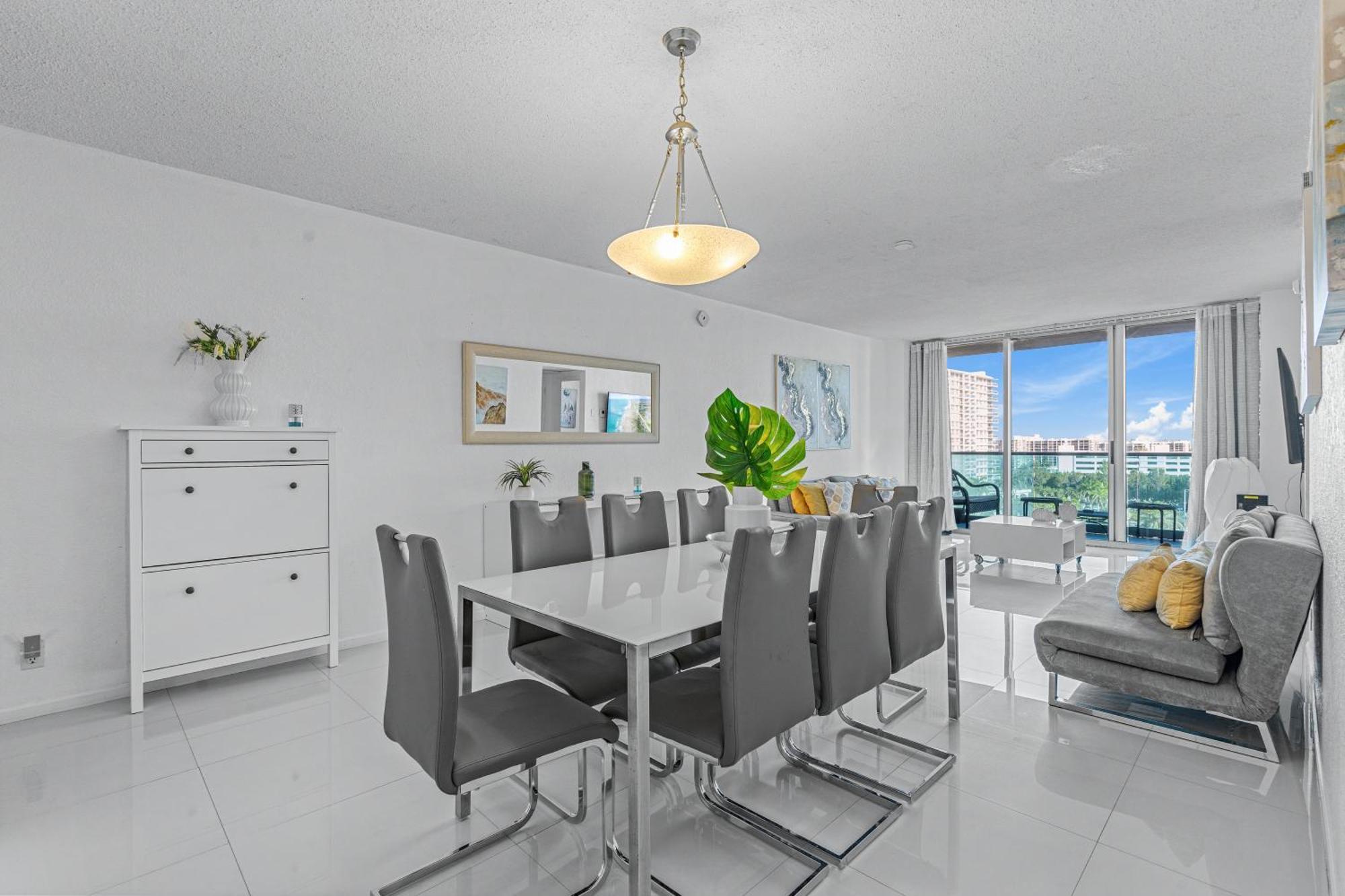 Great Apartment With Beach Access Голливуд Экстерьер фото