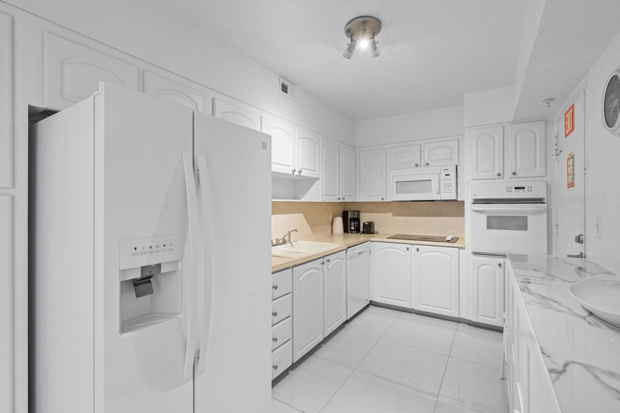 Great Apartment With Beach Access Голливуд Экстерьер фото